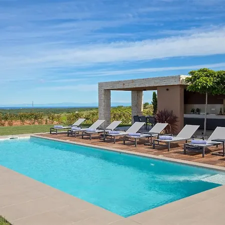 Terra Bianca Villa